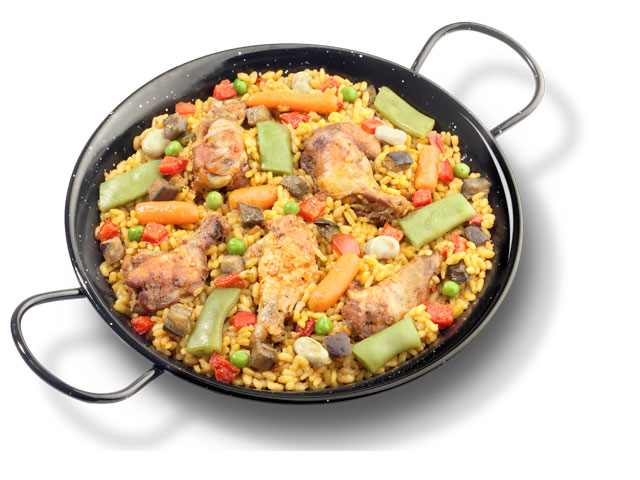 Chicken paella with vegetables